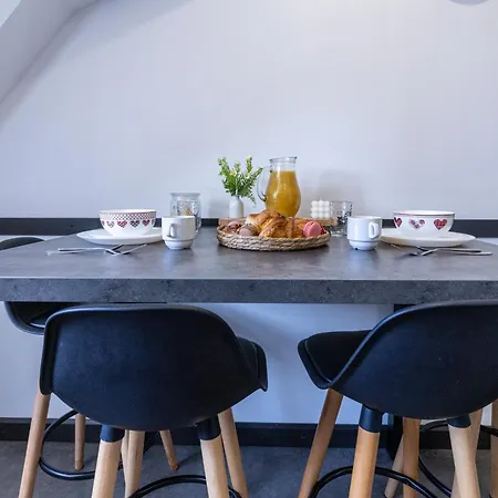Cosy Centre Historique דירה תאן