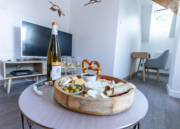 Nid Douillet En Alsace, Pros Et Familles Daire Thann